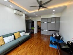 Eastwood Walk Gardens (D16), Terrace #565281841